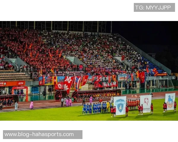 足球蹦迪：在绿茵场上舞动激情与梦想的完美结合